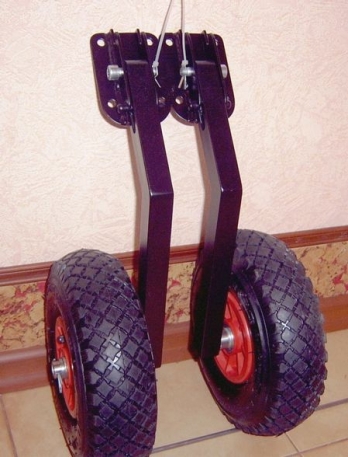 Транцевые колеса для лодки (черные)