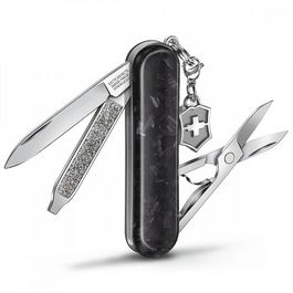 Нож Victorinox Classic SD Brilliant 0.6221.90 Carbon
